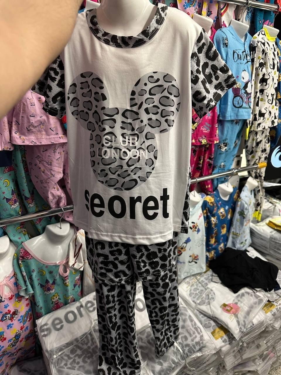 пижама детская,детский пижамный костюм sanrio kuromi,пижама для девочек,детский пижамный костюм miniso kuromi,пижама с санрио