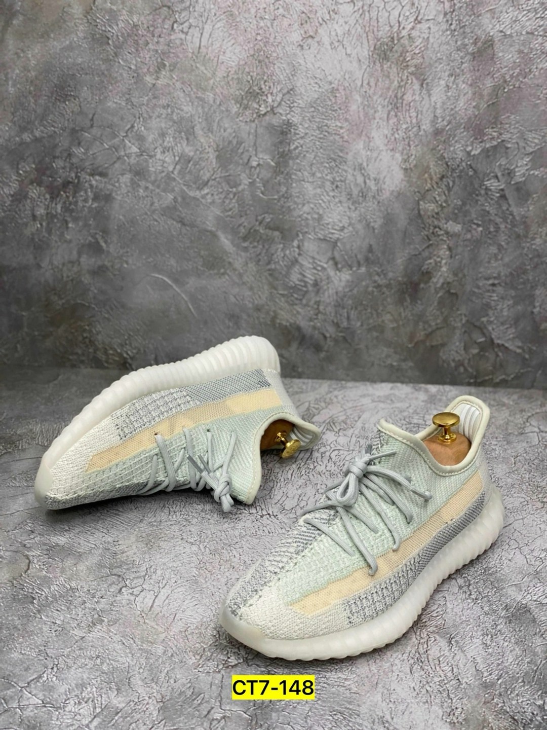 кроссовки adidas yeezy boost 350,adidas yeezy boost 350 v 2,adidas yeezy boost 350,кроссовки adidas yeezy 350 boost v2 triple white,кроссовки adidas yeezy boost