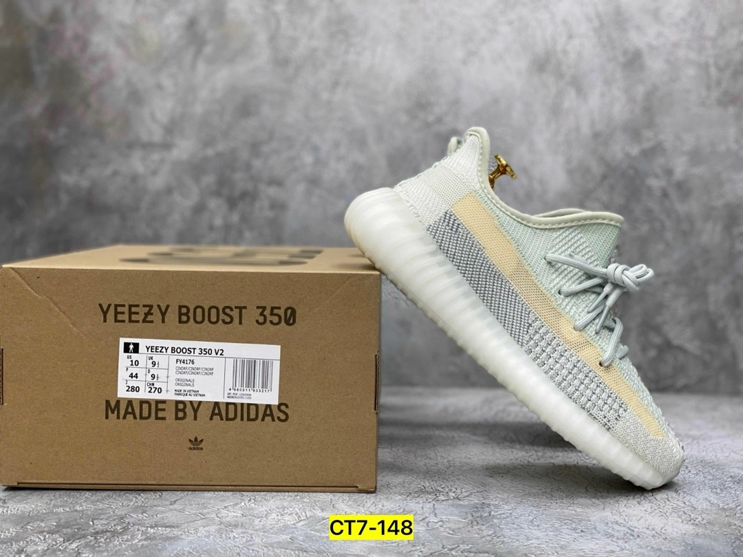 кроссовки adidas yeezy boost 350,adidas yeezy boost 350 v 2,adidas yeezy boost 350,кроссовки adidas yeezy 350 boost v2 triple white,кроссовки adidas yeezy boost