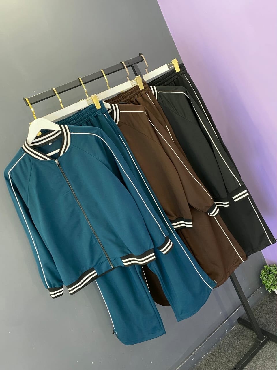 костюм спортивный,спортивный костюм женский,костюм двойка женская,модные спортивные костюмы,женские костюмы