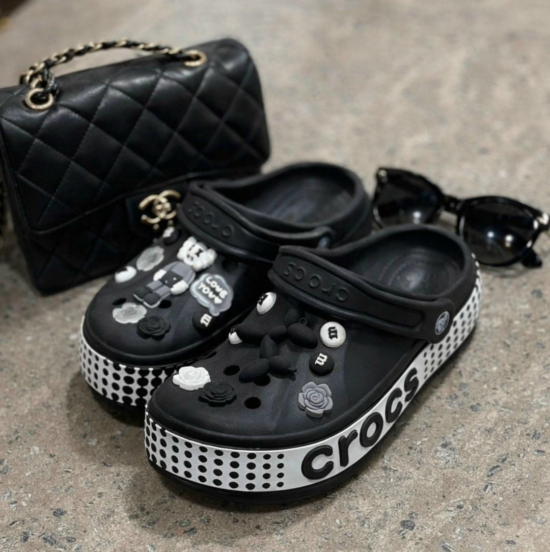 ,женские кроксы,кроксы модные,сабо crocs,кроксы сабо