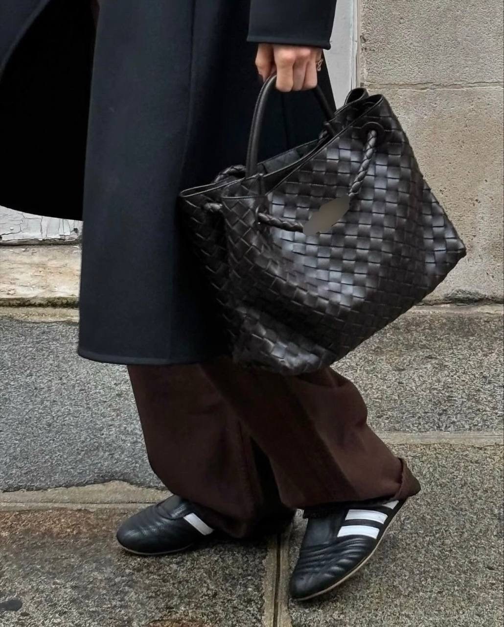 сумка bottega veneta,женская сумка bottega veneta,сумка тоут bottega veneta,bottega veneta сумки 2026,bottega veneta bag