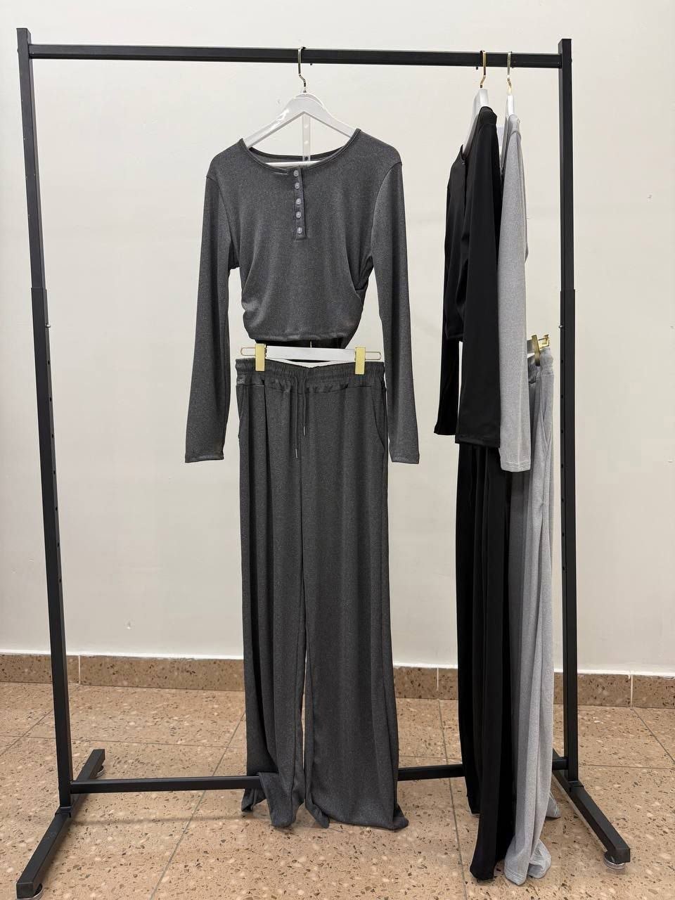 костюм женский трикотажный,костюм трикотажный,брючный трикотажный костюм,широкие брюки,костюм