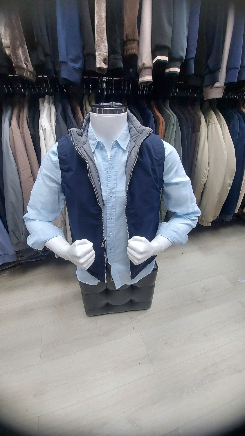 жилет мужской,мужская безрукавка,жилет утепленный мужской,жилет,жилет утепленная