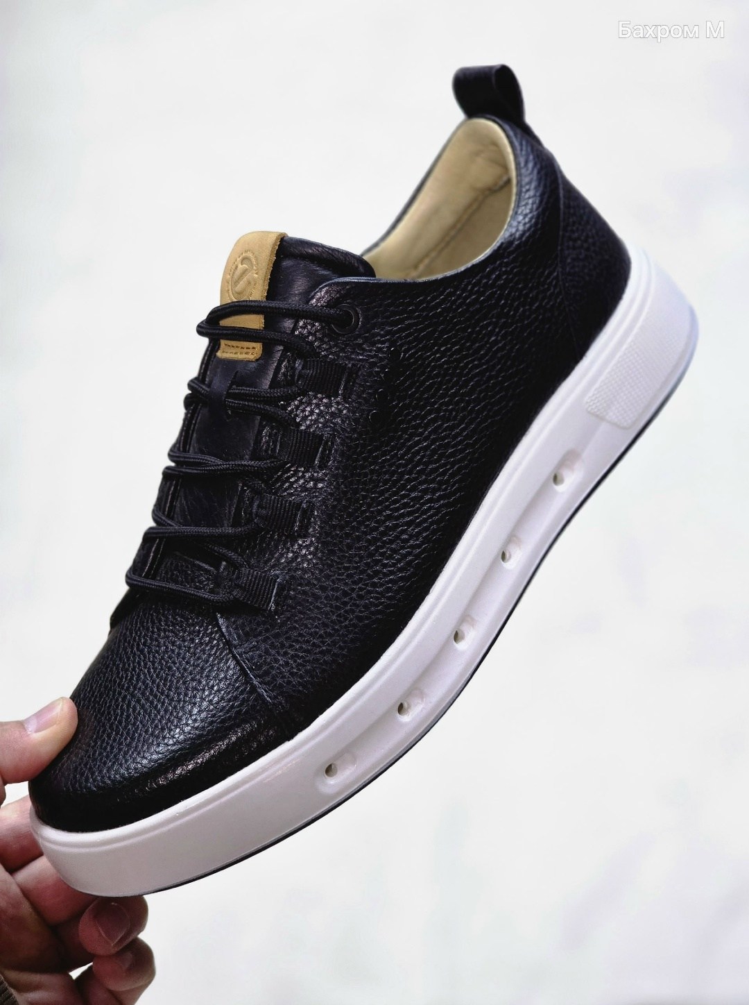 ,кроссовки ecco,мужские кеды,кожаные кроссовки,мужская