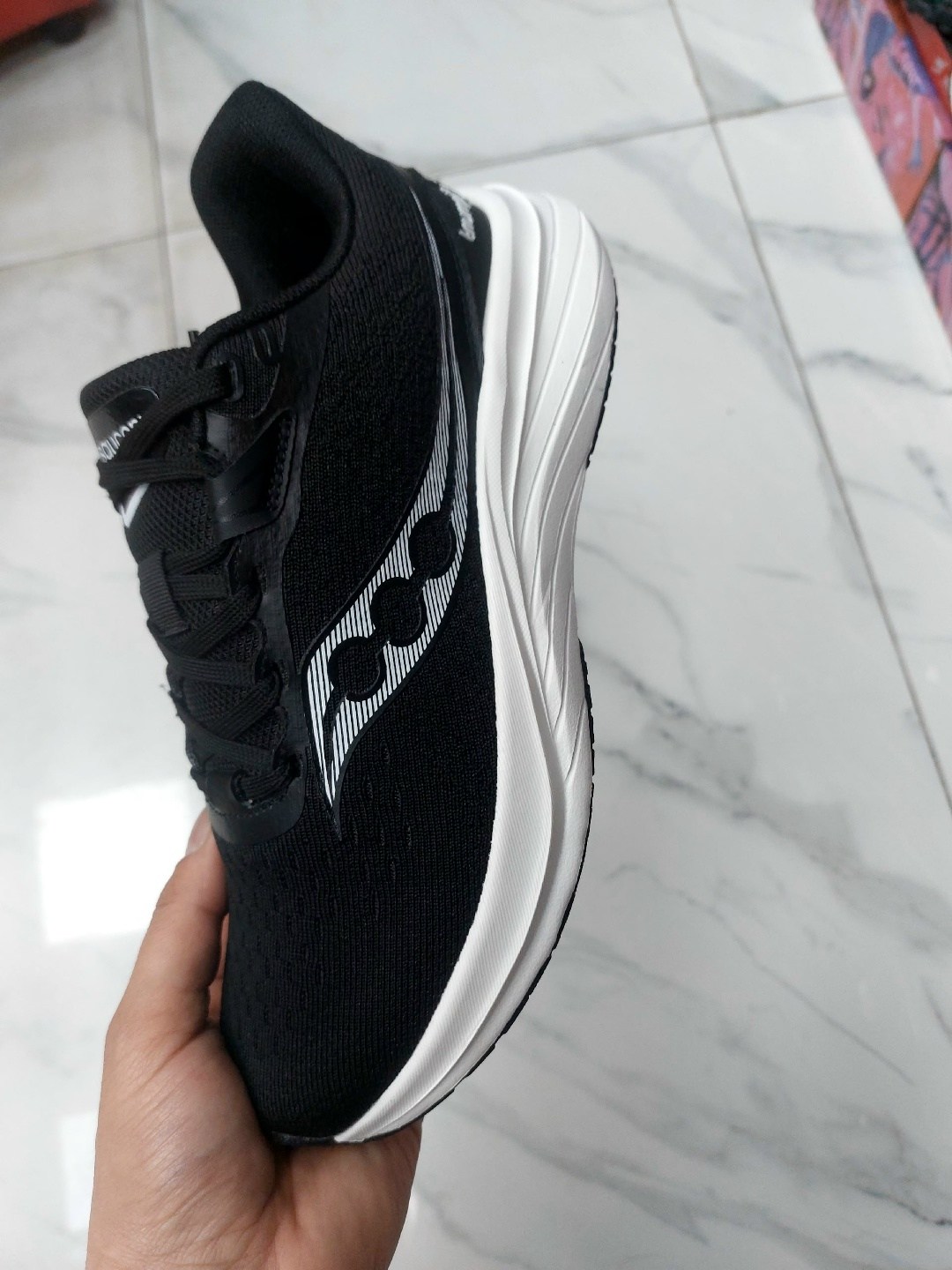 кроссовки saucony,мужские кроссовки saucony,кроссовки saucony endorphin speed 3,мужские кроссовки для бега saucony,мужские кроссовки для бега saucony endorphin