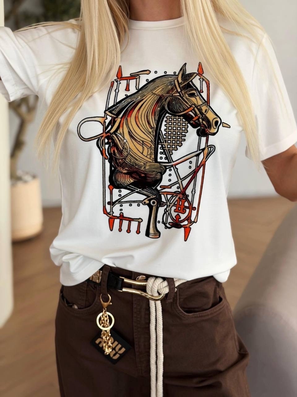 футболки женская,женские футболки с принтом,стильная футболка с принтом,футболка с принтом,стильные футболки