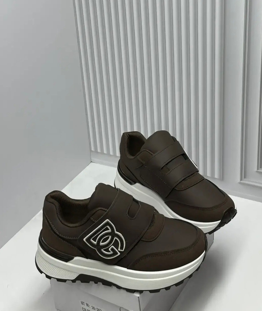 ,кроссовки chanel,женские кроссовки,кроссовки женские коричневые,повседневные кроссовки