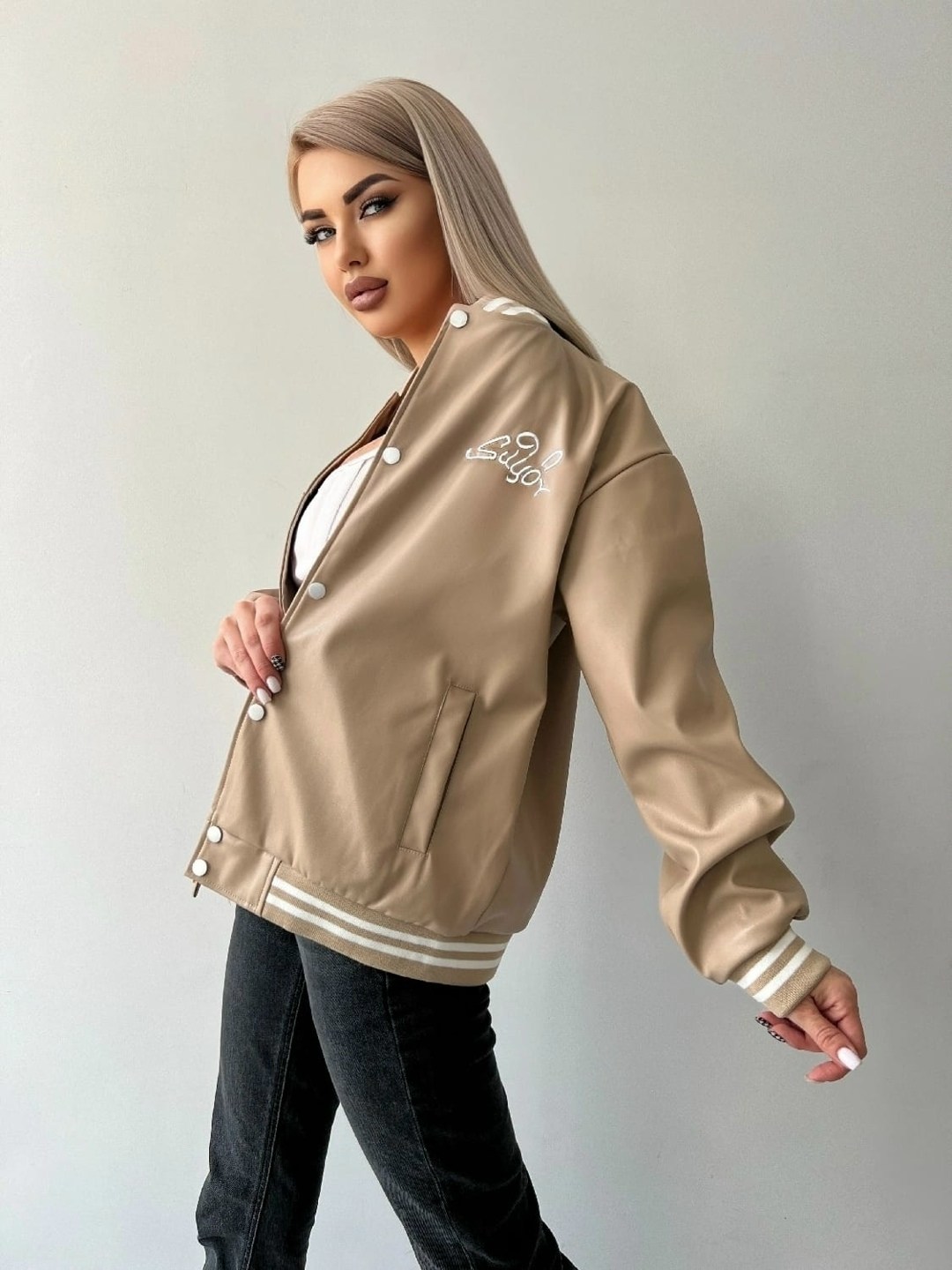 куртка бомбер,бомбер оверсайз куртка из экокожи c&h style,женская куртка бомбер,бомбер женский,куртка бомбер из экокожи