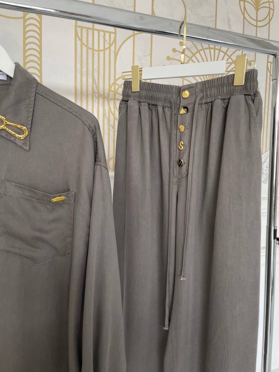 брючный костюм,женский брючный костюм,костюм брючный с рубашкой,костюм с брюками,костюм льняной брючный