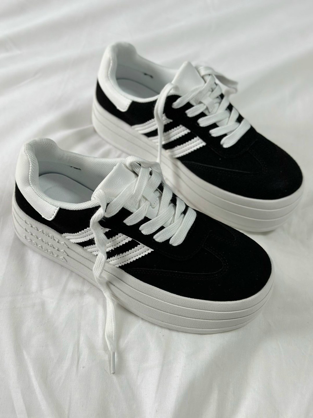 ,кроссовки адидас женские 2026,кроссовки adidas originals gazelle bold,женские розовые кроссовки gazelle bold adidas,женские кроссовки adidas