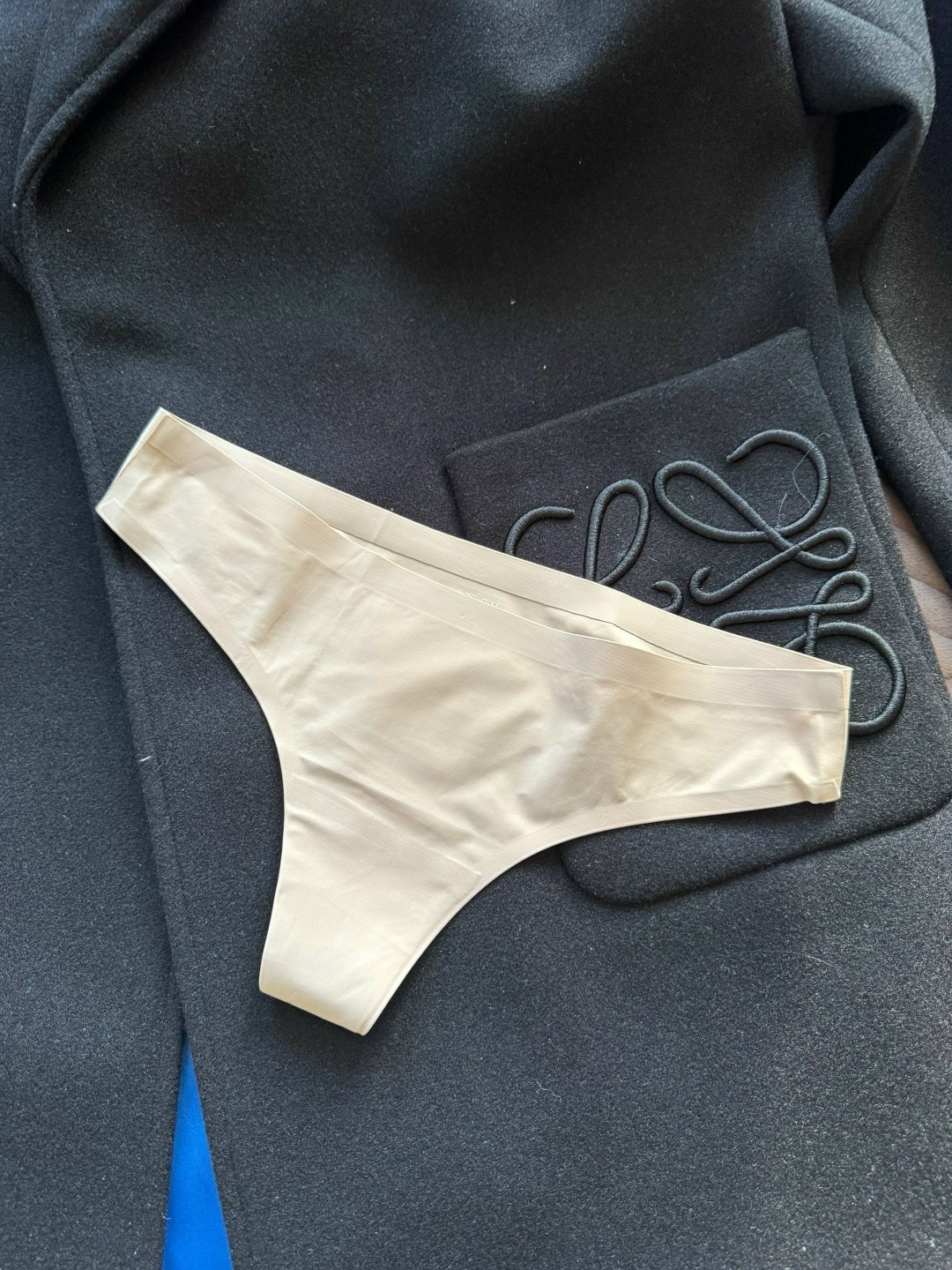 женские бесшовные трусики,бесшовные трусики стринги,нижнее белье женские стринги,женские бесшовные трусы,стринги нижнее белье