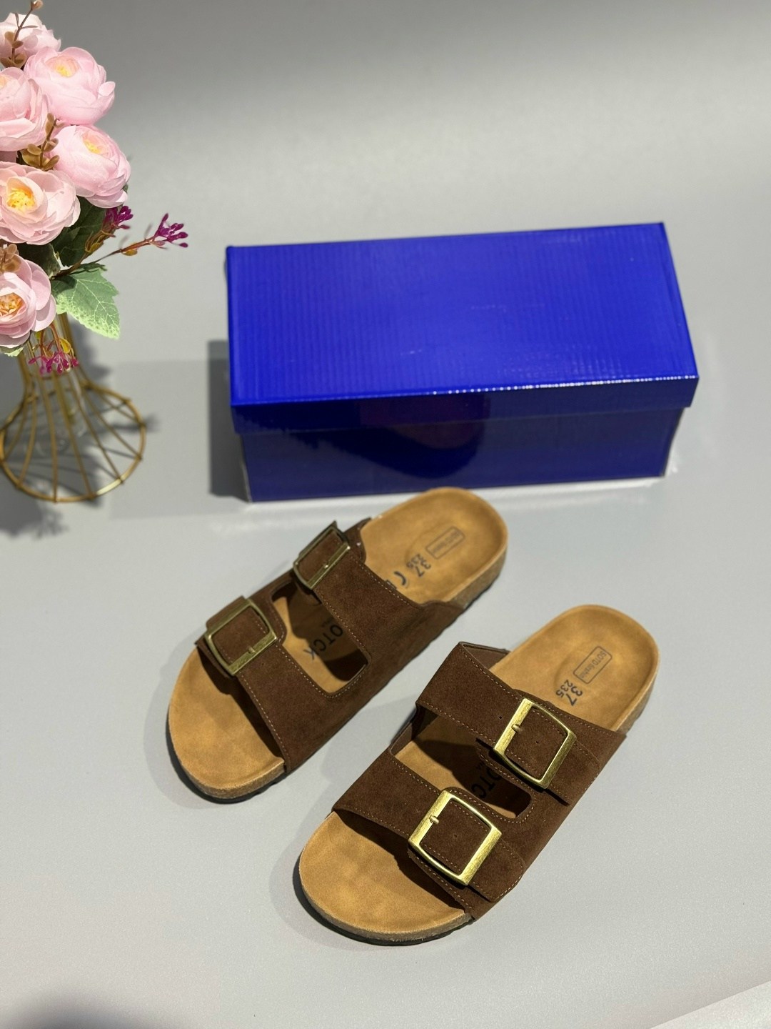 шлепки на пробковой подошве birkenstock,,шлепанцы женские,шлепки на пробковой подошве,босоножки шлепанцы