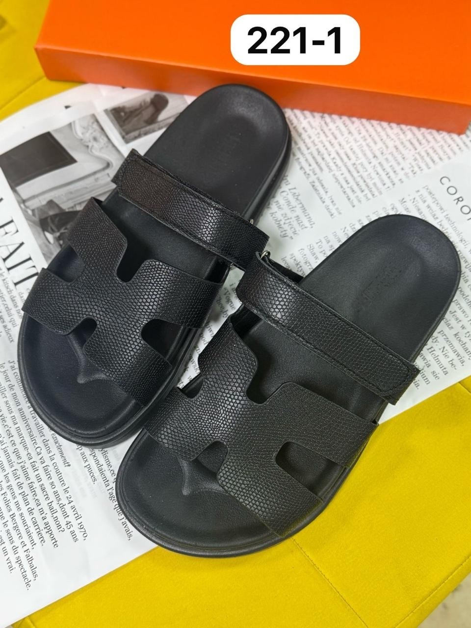 шлепанцы hermes,тапочки hermes,шлепки эрмес,шлепки гермес черные,тапочки хермес мужские