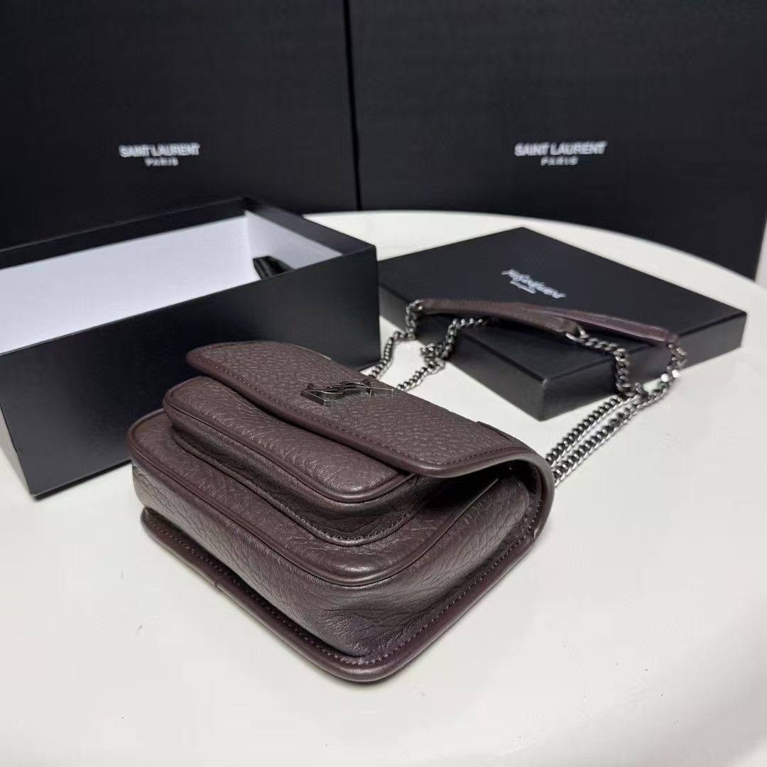 сумка saint laurent,yves saint laurent сумка,женская сумка на yves saint laurent,сумка ysl,saint laurent сумка на плечо