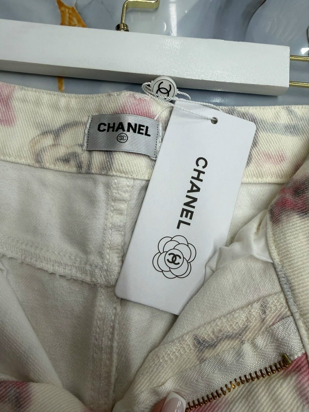 брюки стиль,модные брюки,брюки джинсы,джинсы широкие женские,широкие джинсы