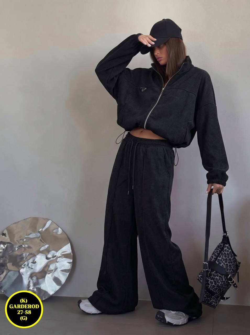 велюровый костюм женский,велюровый спортивный костюм,велюровые костюмы,костюм женский спортивный,костюм из велюра