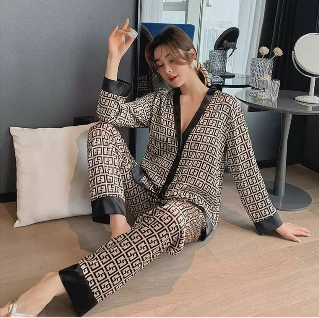 пижама шелковая фенди,женская пижама,пижама фенди женская,женские пижамные комплекты,пижама женская со штанами шелковая одежда для дома