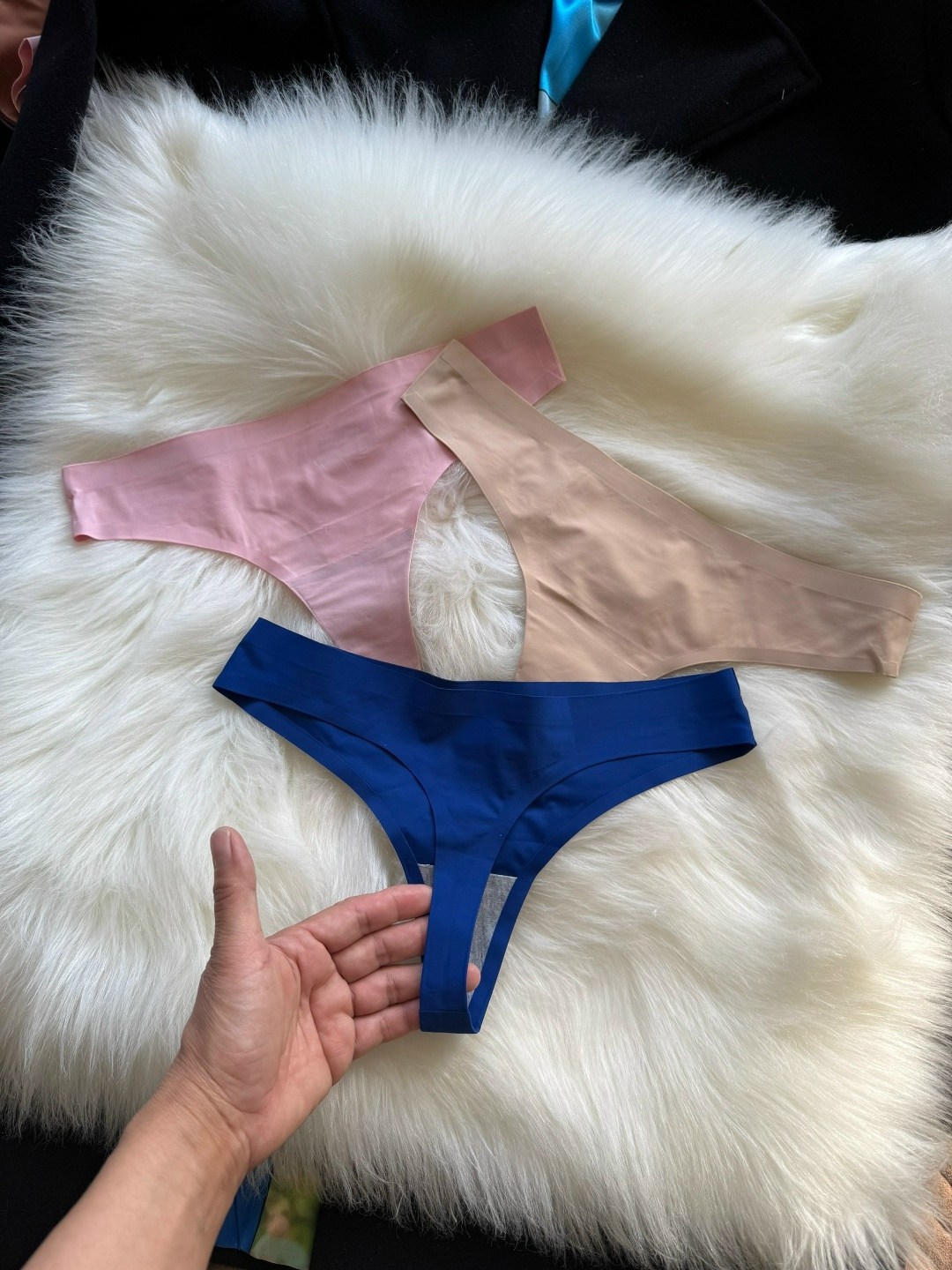 женские бесшовные трусики,бесшовные трусики стринги,нижнее белье женские стринги,женские бесшовные трусы,стринги нижнее белье