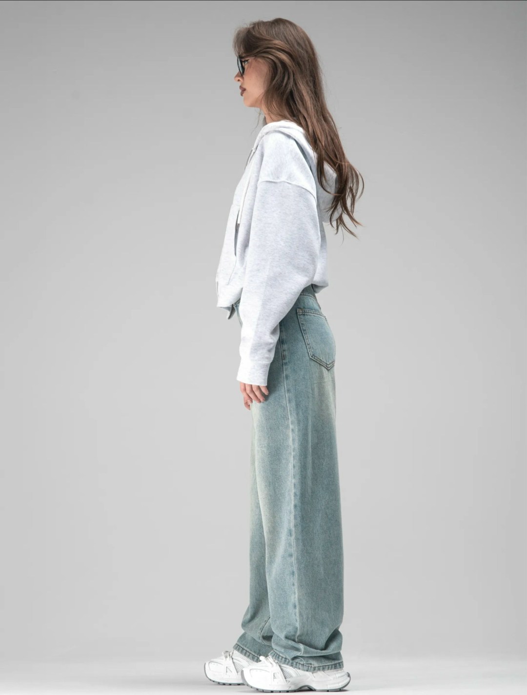 джинсы брюки,джинсы женские,джинсы широкие,стильные джинсы,повседневный джемпер