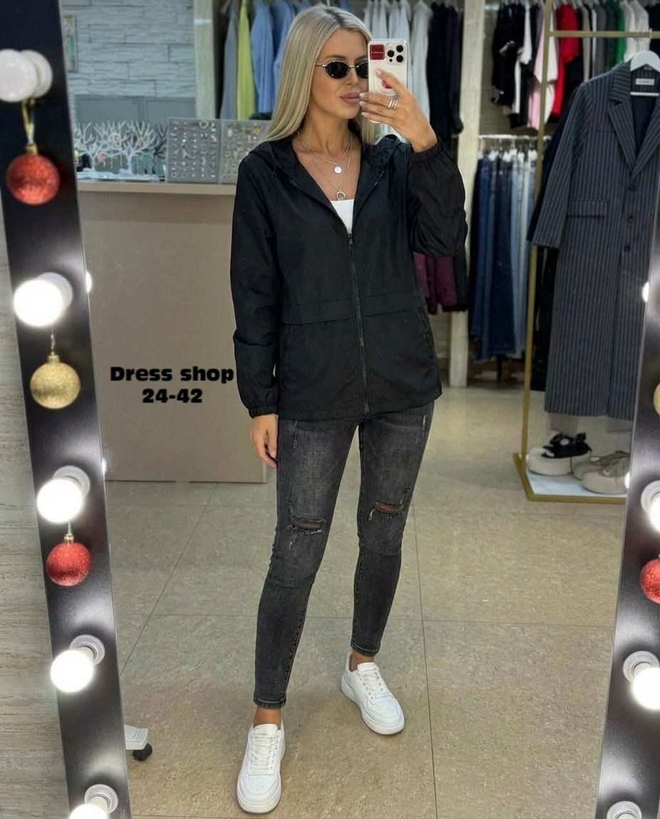 женская куртка,ветровка женская,куртка женская бомбер,куртка,легкая куртка