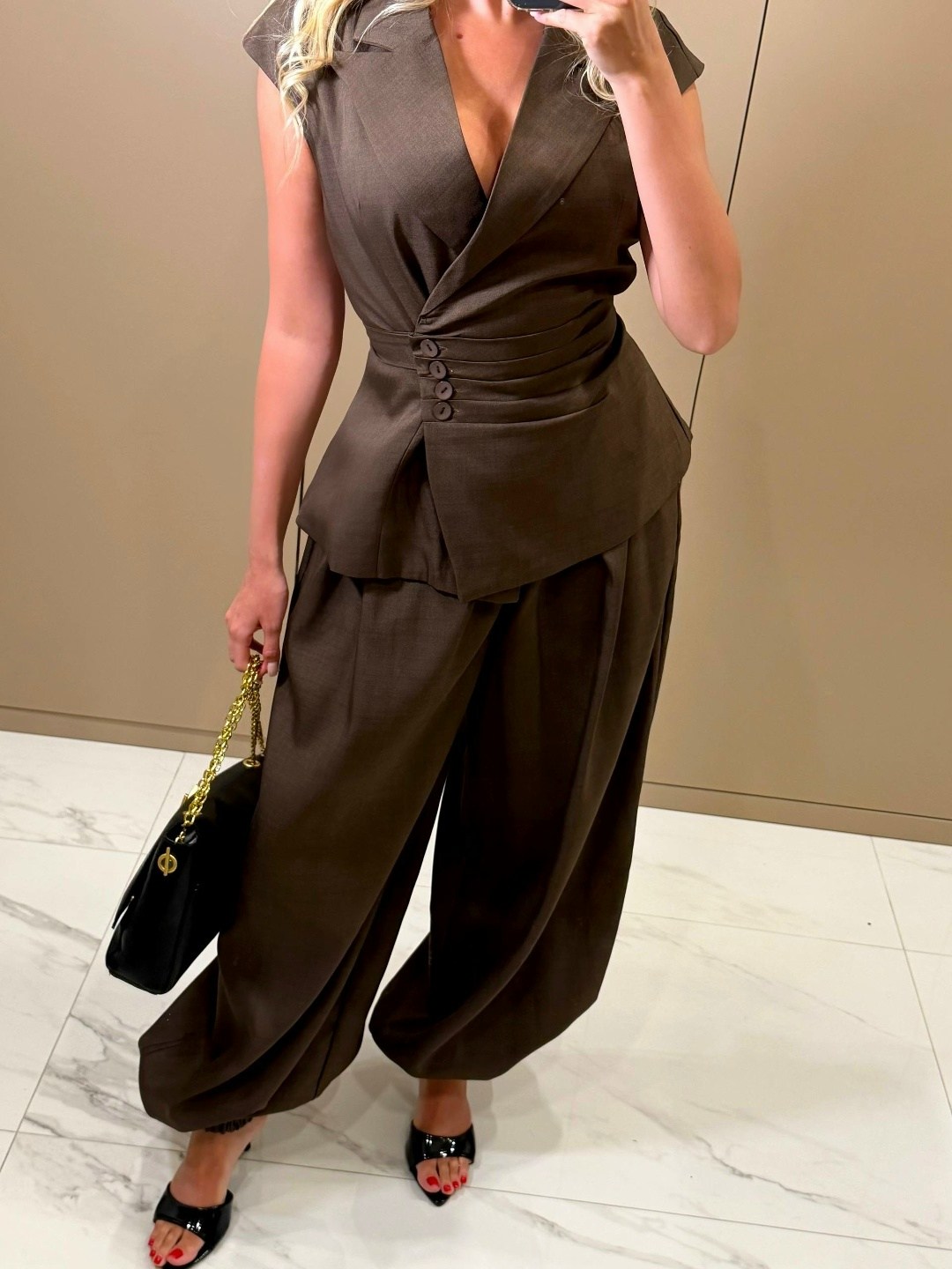 брючный костюм,женский брючный костюм,стильные костюмы,брючный костюм элегантный,брючный костюм женский летний