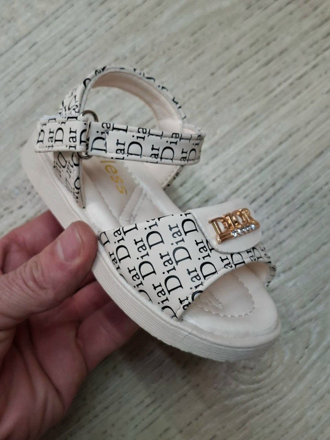 сандалии,детские сандалии,,сандали босоножки,босоножки для девочек