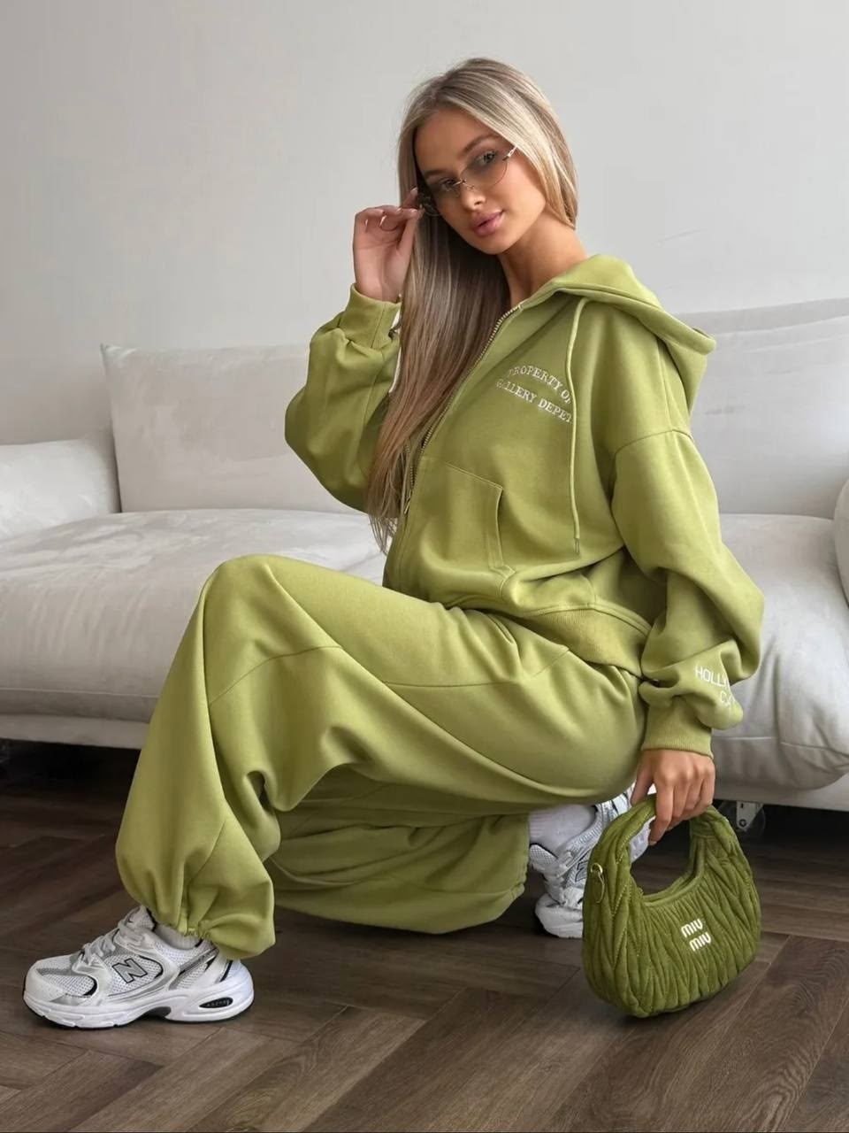 cпортивный костюм женский на флисе,костюм спортивный,женский спортивный костюм,костюм женский,теплые костюмы