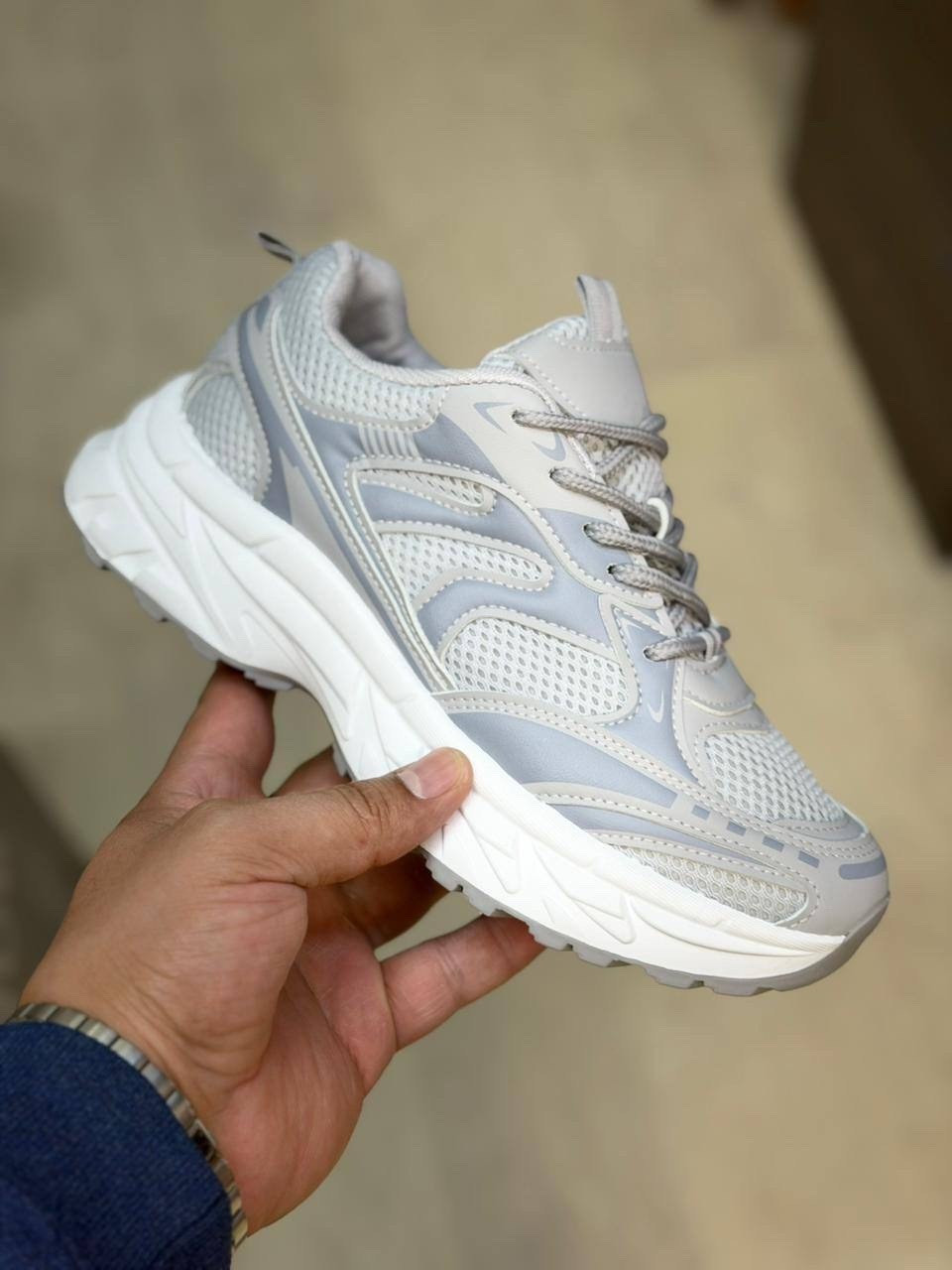 ,женские кроссовки,кроссовка,модные кроссовки,кроссовки