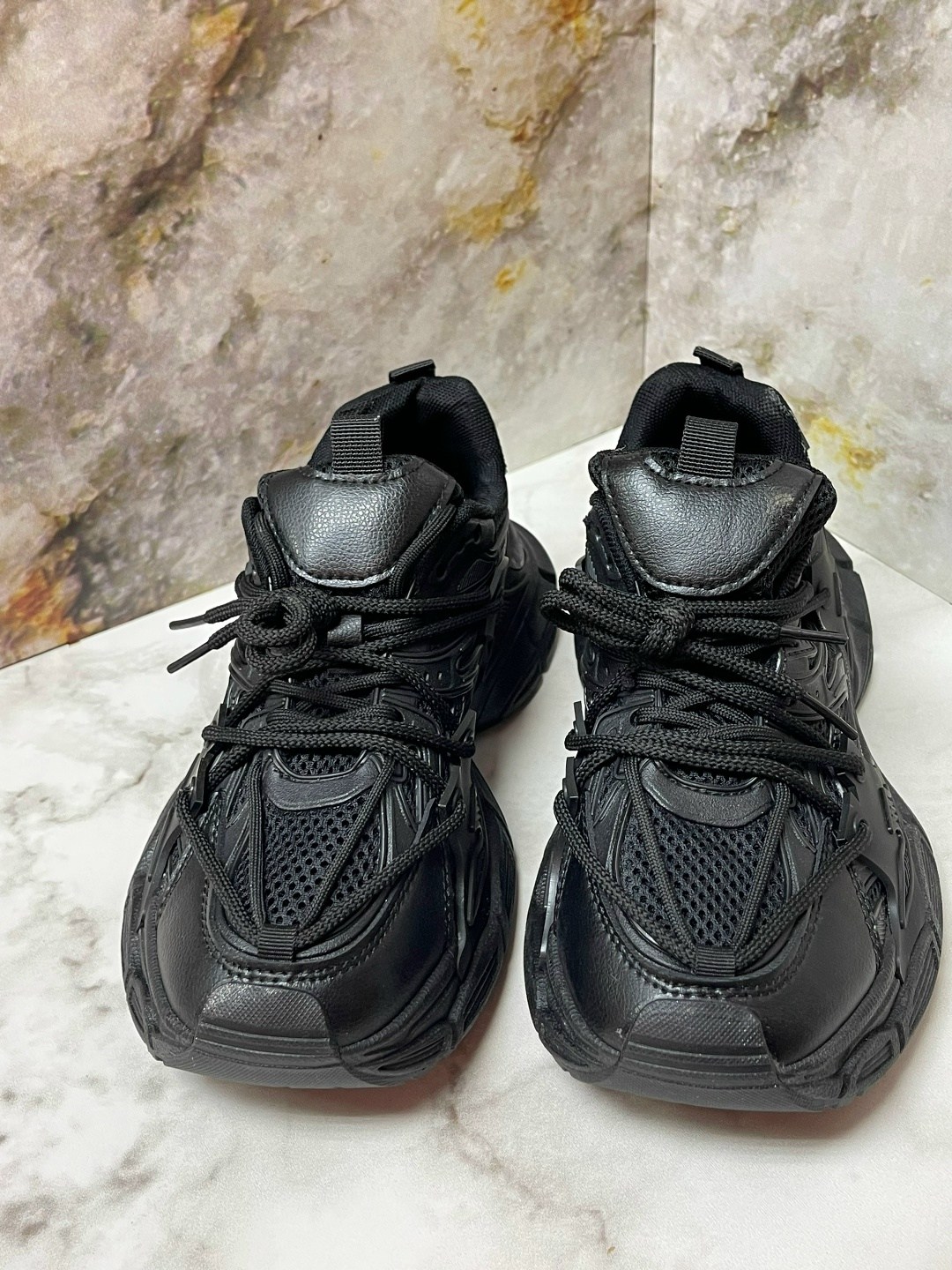 женские кроссовки,кроссовки,массивные кроссовки,массивные кроссовки женские,кроссовки модные