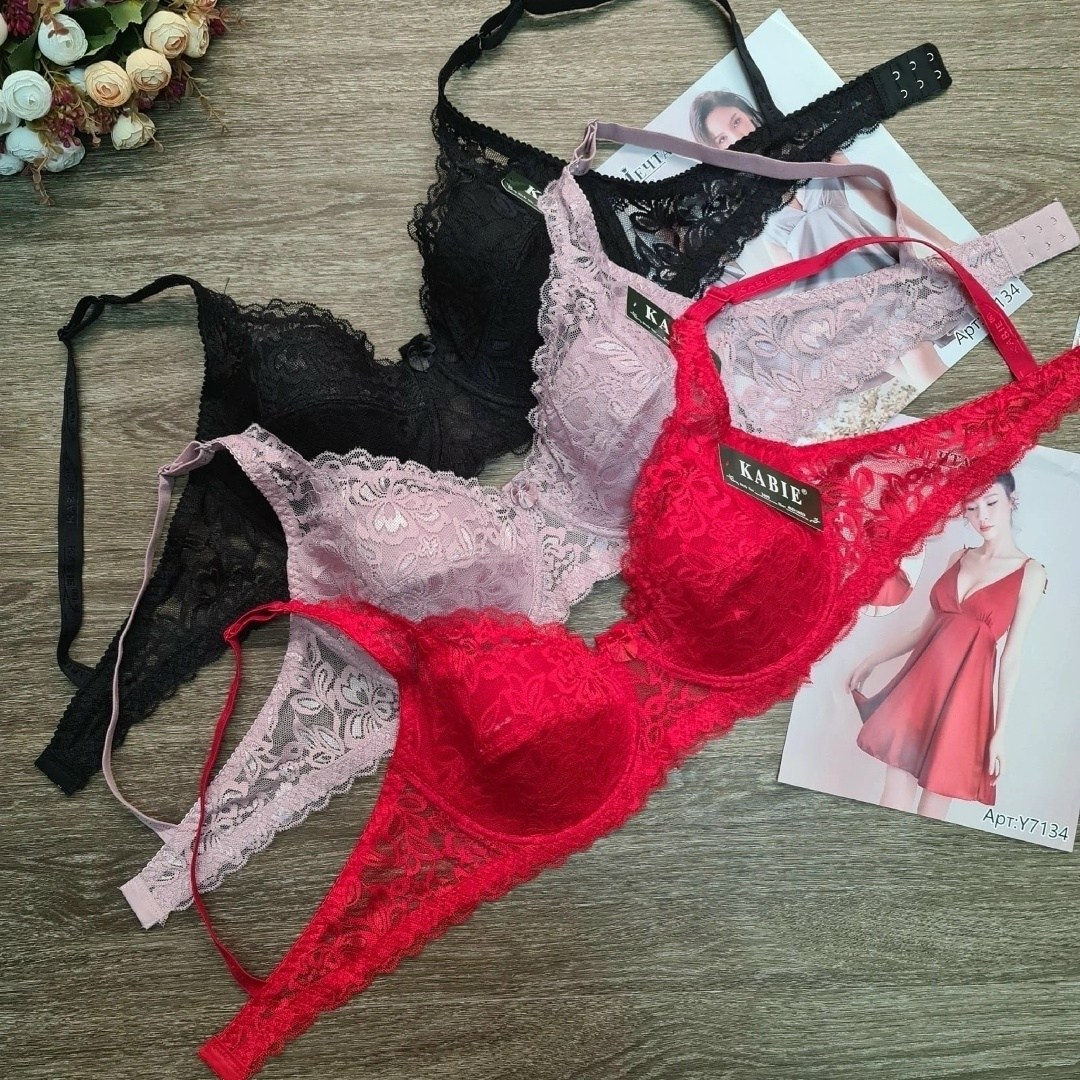 женское бельё бюстгальтеры,бюстгальтер,бюстгальтер женские,бюстгальтер ,бюстгальтер комплект