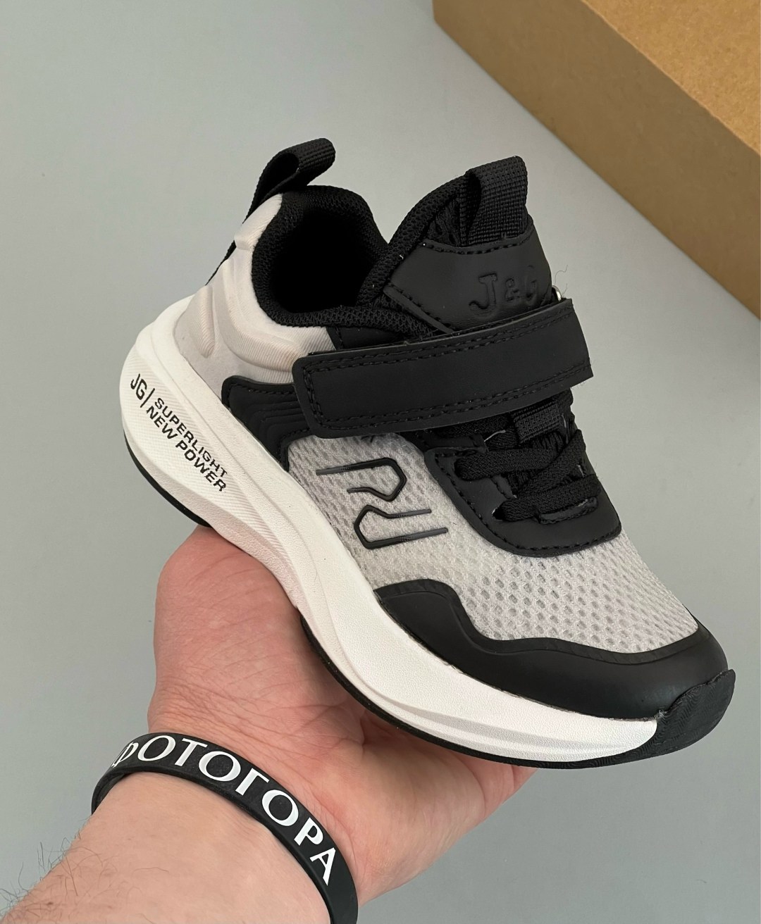 кроссовки мальчику,детские кроссовки,кроссовки,кроссовка детская,детские спортивные кроссовки