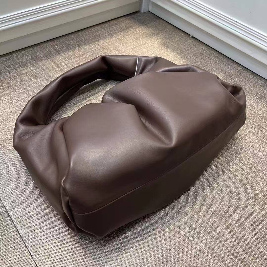 женская сумка bottega veneta,bottega veneta сумка shoulder pouch,сумка bottega veneta,женская сумка,сумка пельмешек боттега