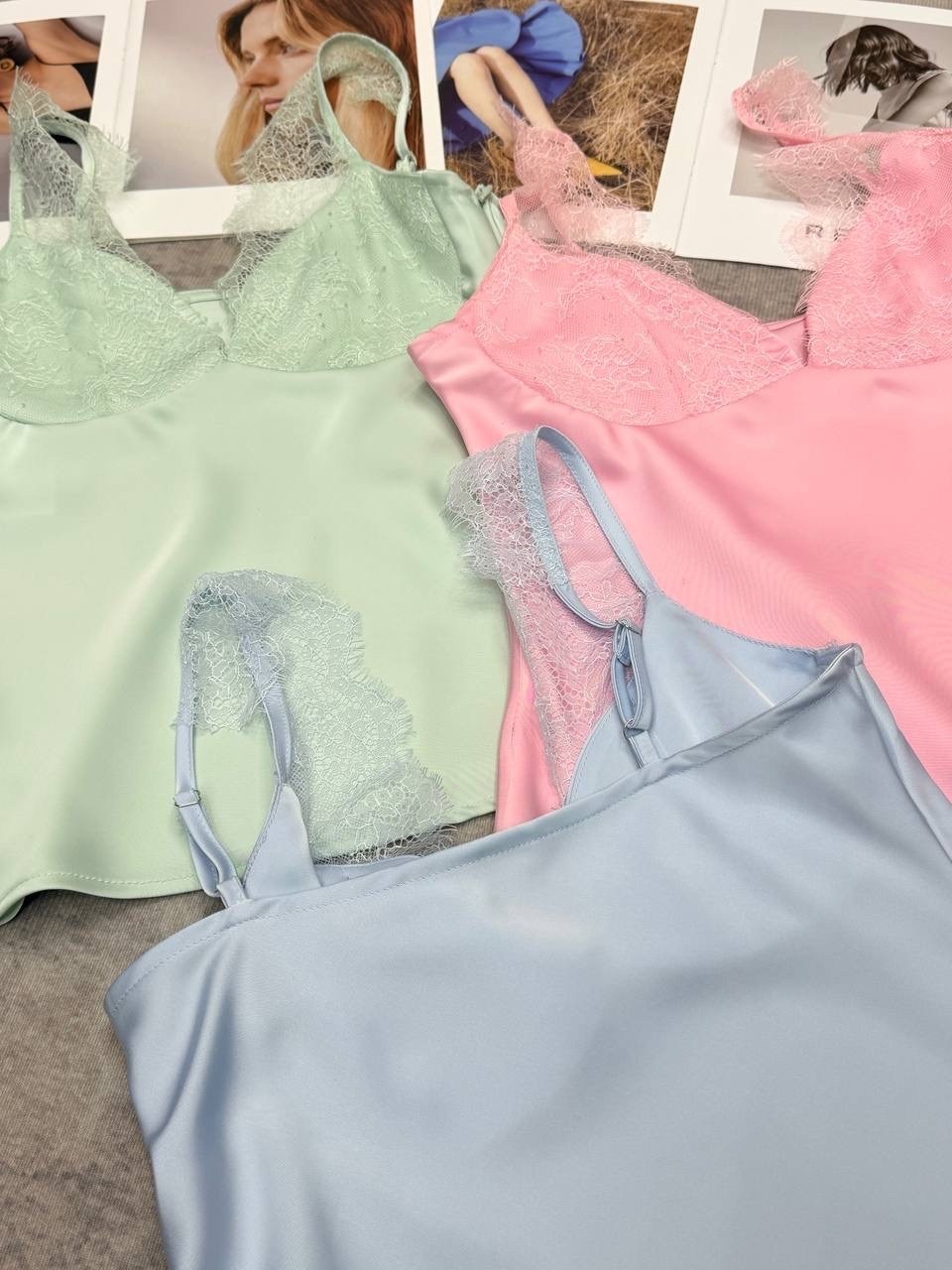 шелковый топ,шелковый топ с кружевом,топ с кружевом,женский топ с кружевом,атласный топ с кружевом