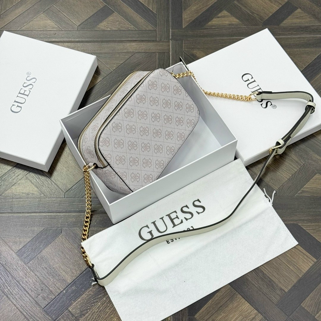 сумка женская guess,сумка на плечо кросс-боди guess,сумка guess,guess сумка на плечо,женская сумка через плечо guess