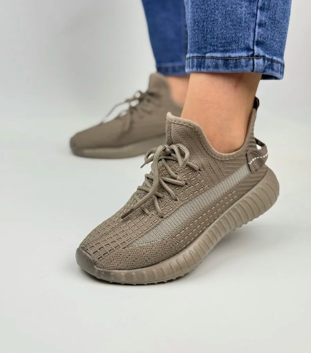 adidas yeezy boost 350 v2 sand taupe,adidas yeezy 350 женские,adidas yeezy boost 350,изики кроссовки,