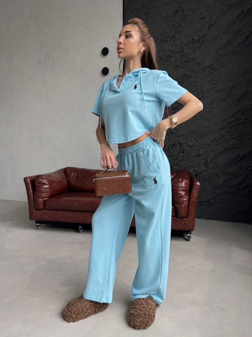 женские костюмы,женские спортивные костюмы,костюм с брюками,женская спортивная одежда,спортивные костюм