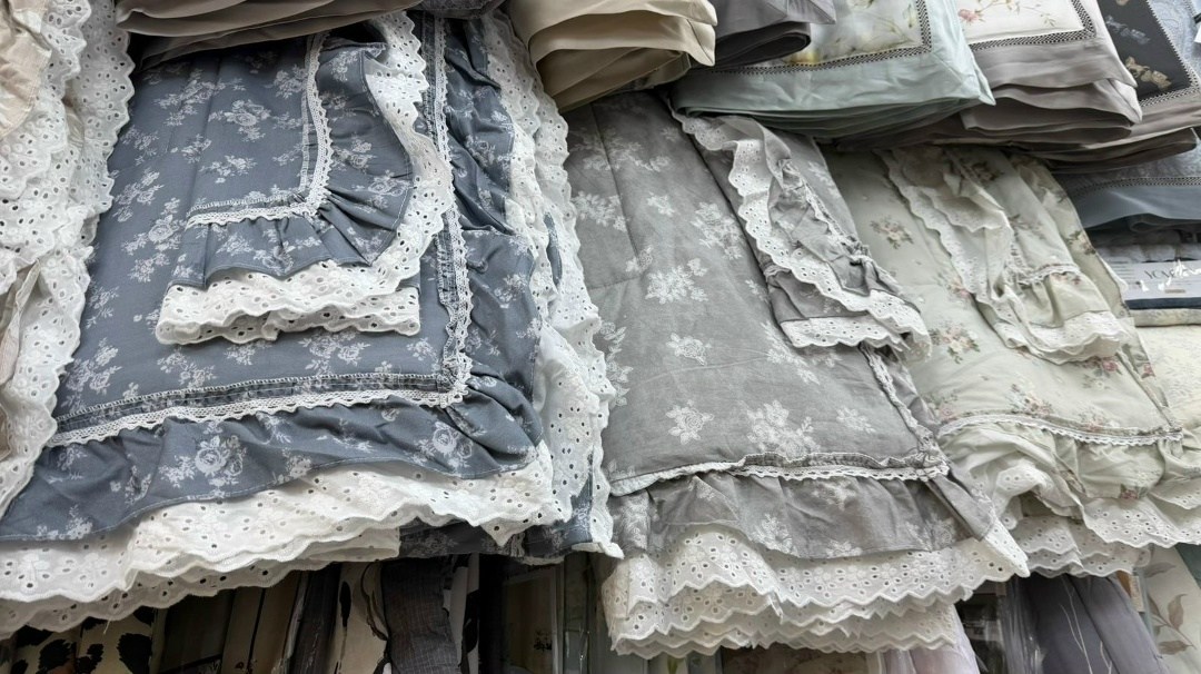 топ роскошный многослойный комплект постельного белья с рюшами,комплекты постельного белья,постельное белье с кружевом,постельное белье из сатина с рюшами и кружевом губерния,детское постельное белье