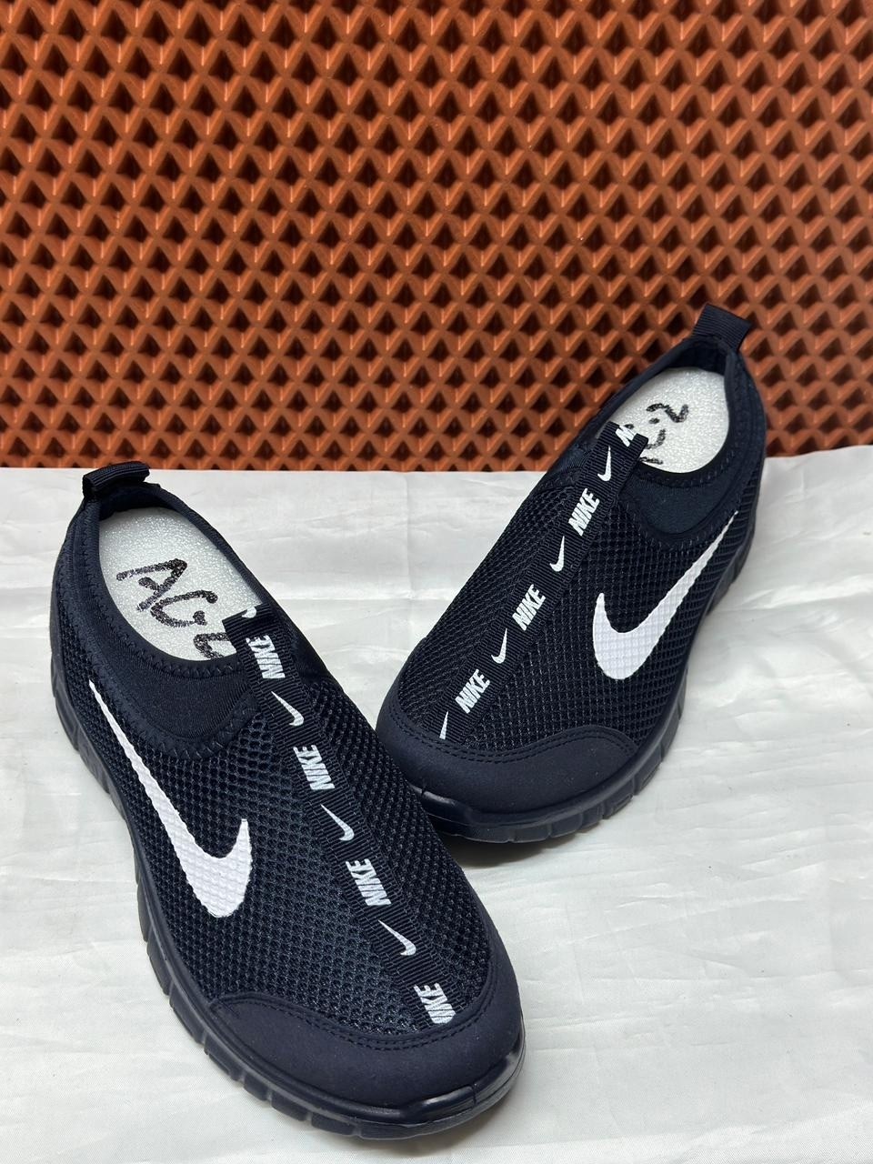 кроссовки адидас женские 2026,,кроссовки адидас женские розовые,кроссовки адидас женские,кроссовки женскиe