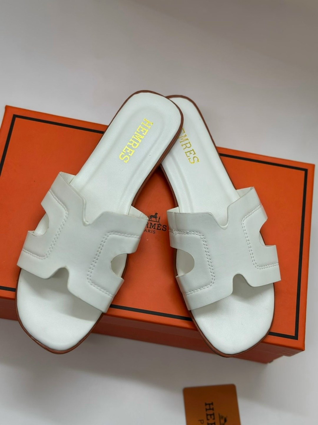 шлепки hermes женские,шлепанцы hermes,шлепки гермес женские,шлепанцы эрмес,женские шлепанцы