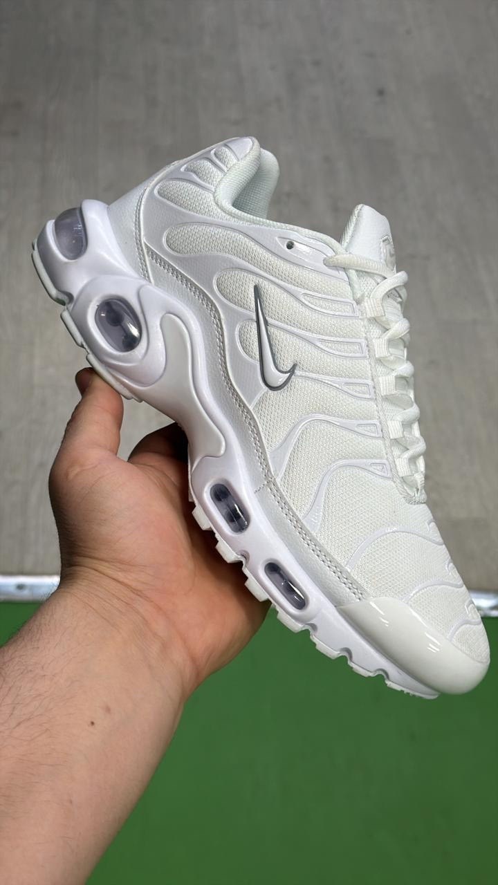 nike air max tn plus,nike air max tn plus кроссовки,кроссовки nike air max plus,nike air max plus,кроссовки nike air max plus tn grey black