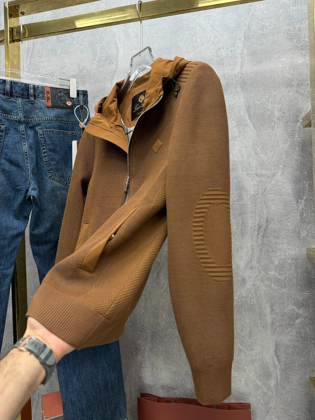 мужская дубленка brunello cucinelli,замшевая дублёнка brunello cuccineli,замшевая куртка,куртка brunello cucinelli,куртка мужская кашемир loro piana