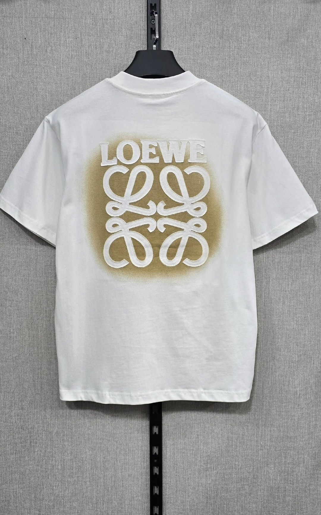 футболка,футболки модные,футболки мужские,дизайнерские футболки,футболки мужские белые