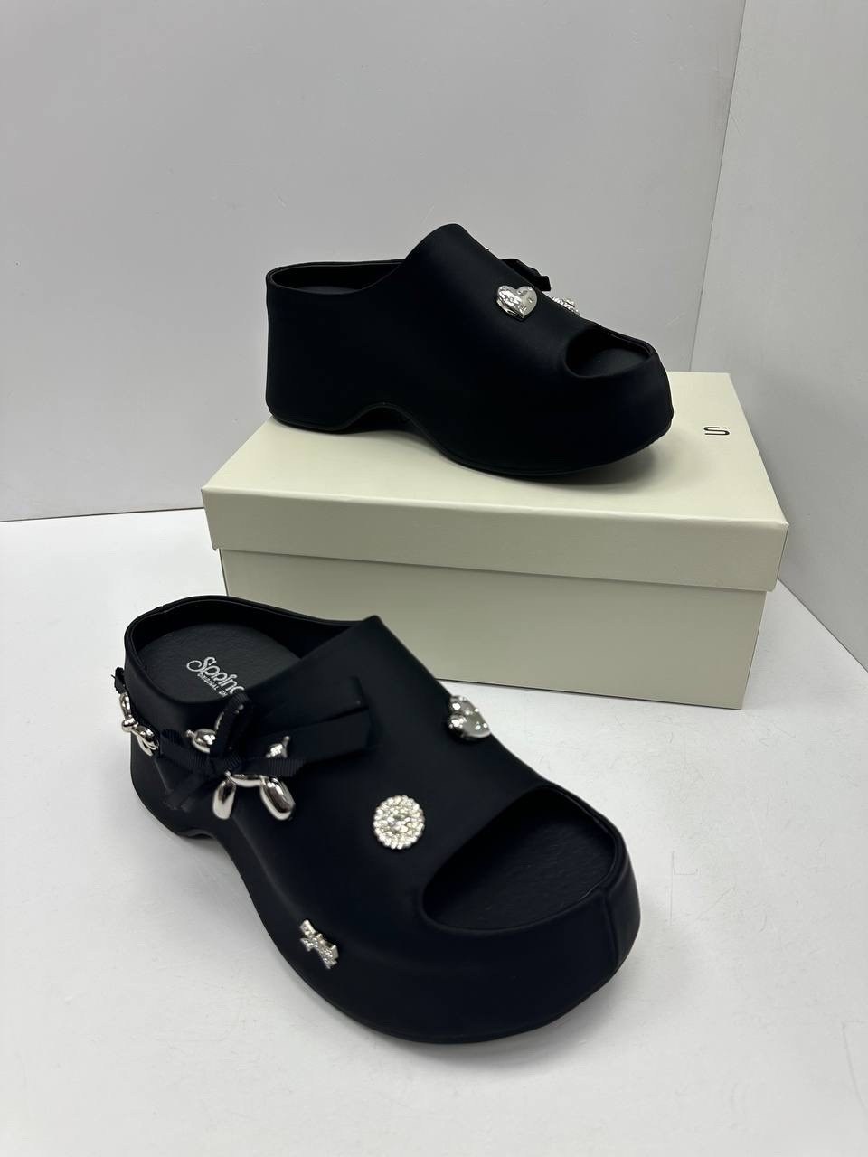 ,женские сандалии,шлепки женские,женская ,садовая