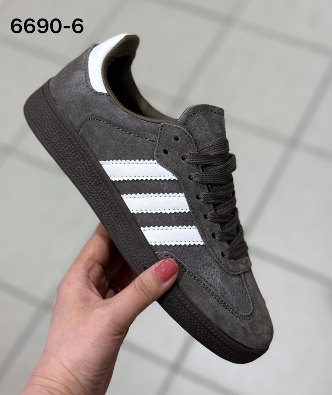 ,кроссовки adidas spezial,кроссовки adidas handball spezial,adidas кроссовки,женская