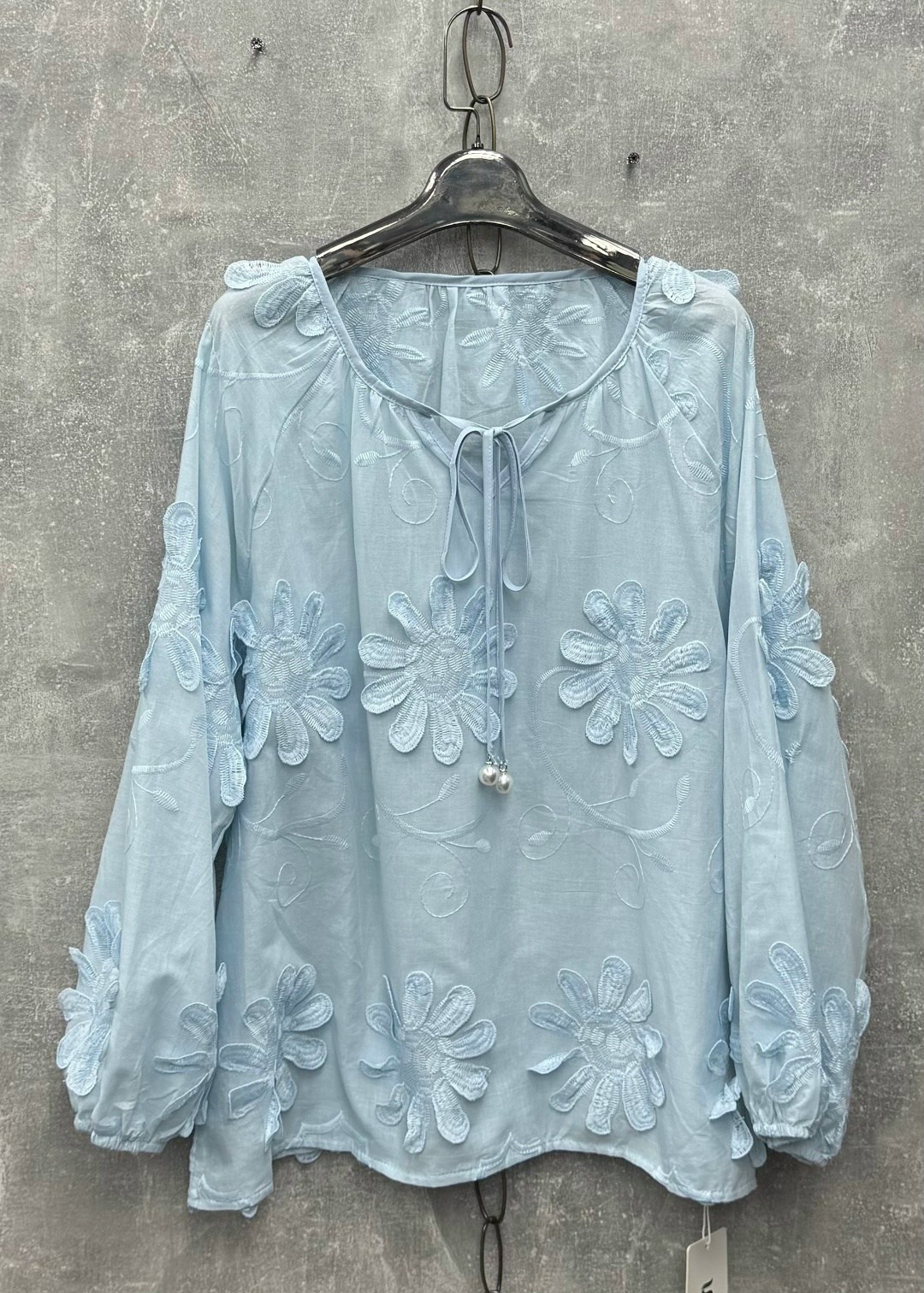 блузка с оборками,блузка женская,женская блуза,блузка с вышивкой,блузка с завязками