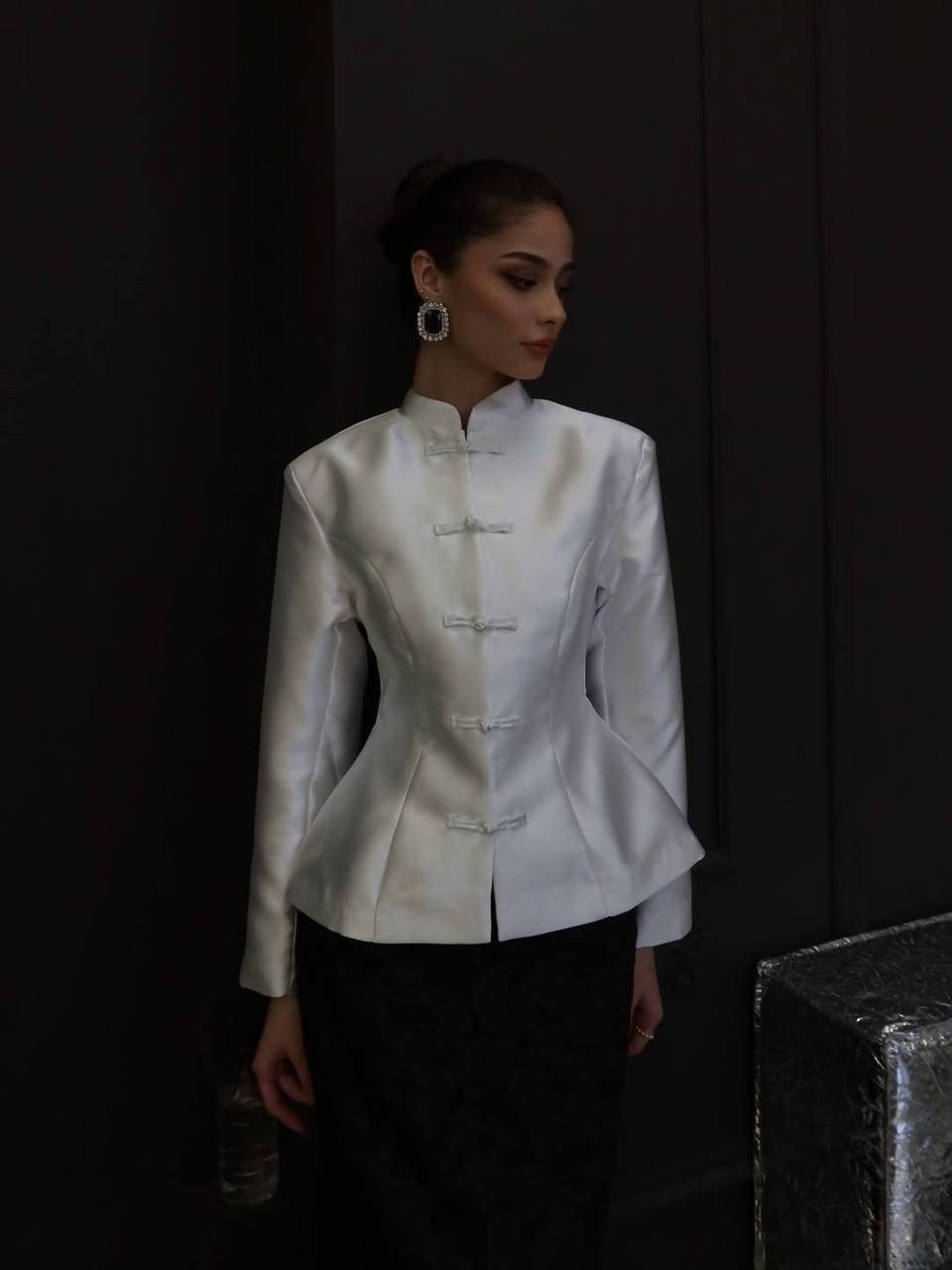 ,жакет,стильные наряды,женские наряды,брючный костюм