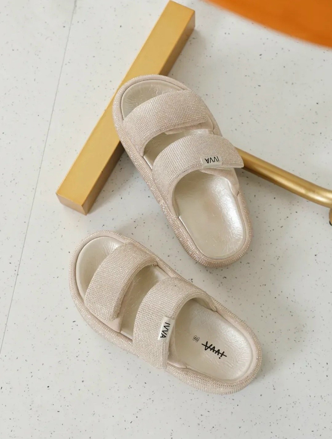 ,женские шлепанцы,летние тапочки,шлепанцы мужские,мужские тапочки