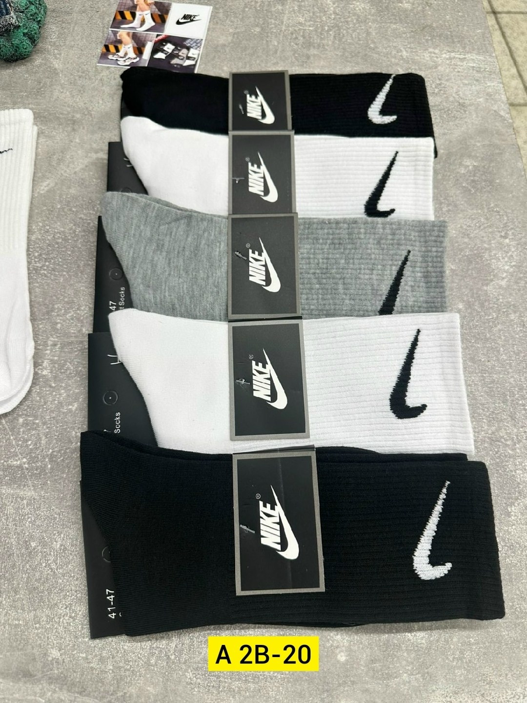 носки средние хлопковые набор 5 пар nike,носки высокие nike набор мужских носков,носки высокие повседневные набор носков найк 5 пар,носки мужские,носки набор спортивные