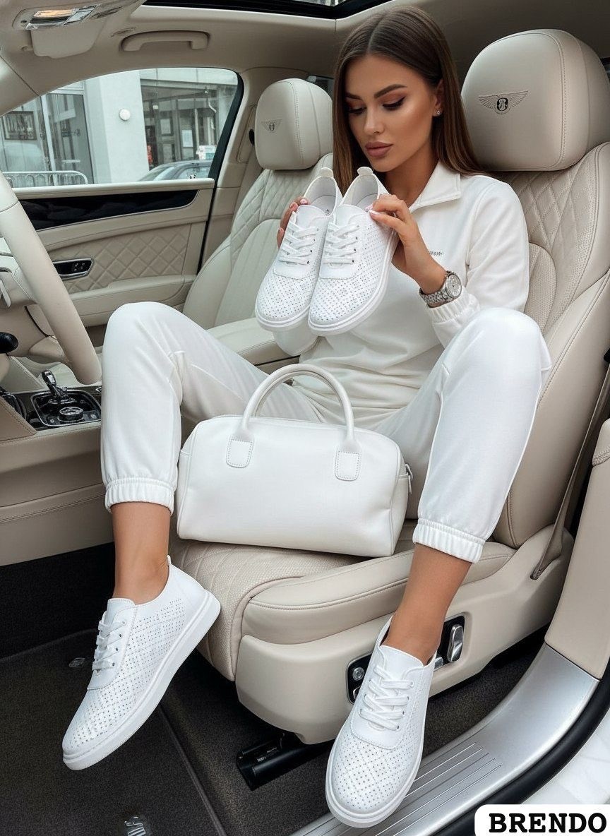 ,кеды женски,женские кроссовки,женские слипоны,женская